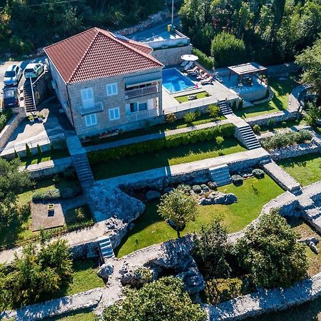 Villa Oasis Cypress Чилипи Екстер'єр фото